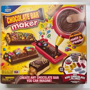 Easy Chef Chocolate Bar Making Kit. New. Chocolate/Fillings Not Included. 5+